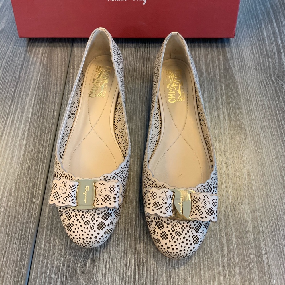 Salvatore Ferragamo Varina Nude Lace Calfskin Flat Gem